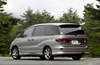 Toyota Estima 2003