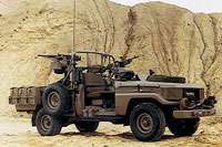 Тактический автомобиль армии Венесуэлы на базе пикапа Toyota HZJ78. Вооружение – два пулемета.